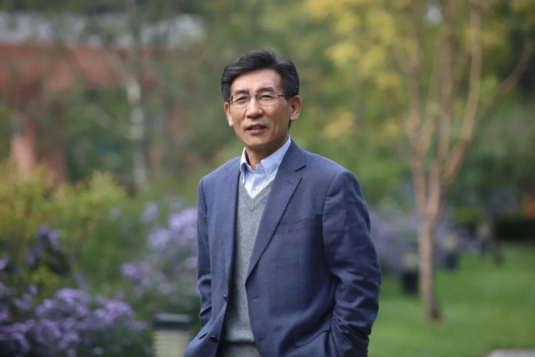 薛其坤:加强基础研究 提升原始创新能力