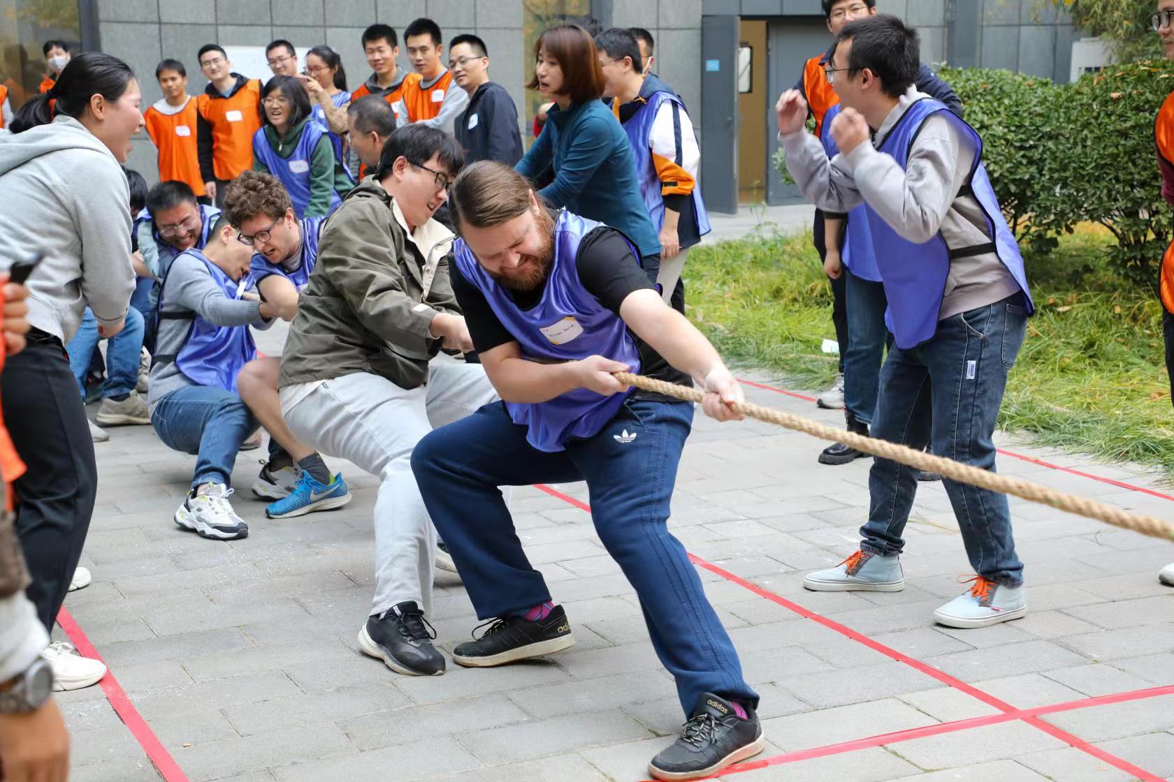 广东会院工会开展趣味运动会